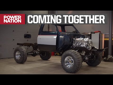 Faux Guy Square Body Screams '80s With Chrome Wagon Wheels - Music City Trucks S3, E3