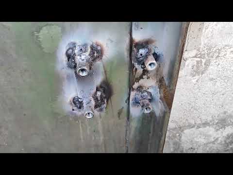 Установка замка Барьер на гаражные ворота