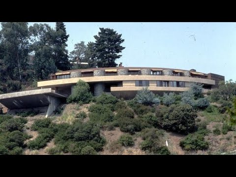 Schwimmer House by John Lautner. Complete overview and walkthrough.