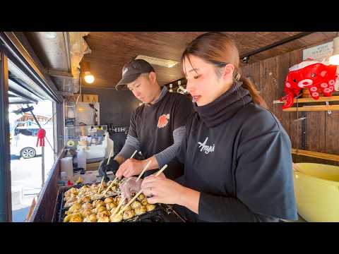 Family Food Truck! 9 & 7-Year-Old Daughters Help Serve the World's Freshest "Raw" Takoyaki