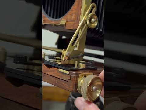 Wista 4x5 wood repair holding up excellently #filmphotography #largeformat #4x5