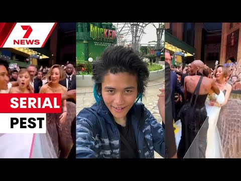 Australian serial pest ambushes a Hollywood star | 7NEWS