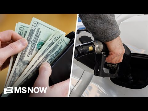 Finances of Americans almost ‘as miserable as any point in U.S. history’: Economics Professor