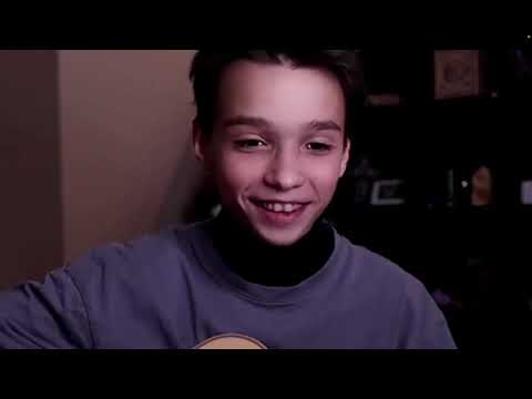 @Akstar прохожий, на уроке гитары, на собеседовании в музыкальную школу