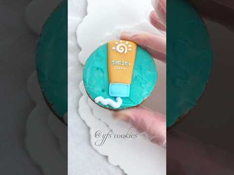 🏖️Simple summer cookie decorating #cookiedecorating #satisfying #royalicing #summer