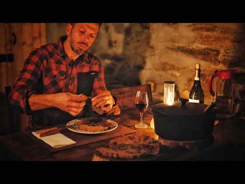 The last leaves are falling, a lonely cabin. Ossola bread. A gateway to the cold.