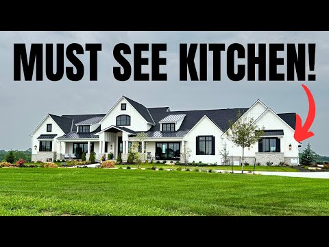 Exquisite 4 Bedroom MODERN FARMHOUSE w/ A MUST SEE Kitchen & Pantry! | Starr Homes