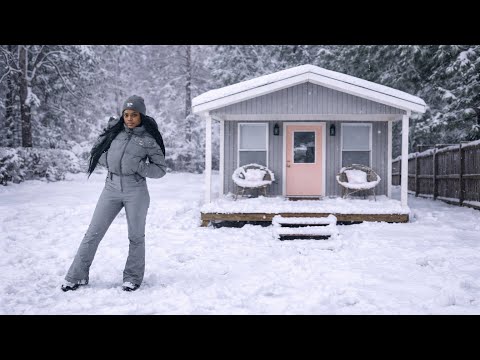 Walmart Worker Builds $13K Tiny Home Instead of Paying Rent 🏡✨