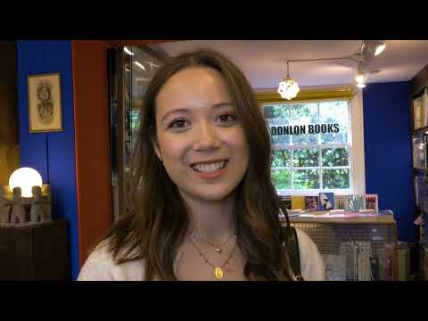 Book shopping with Laufey: Donlon Books
