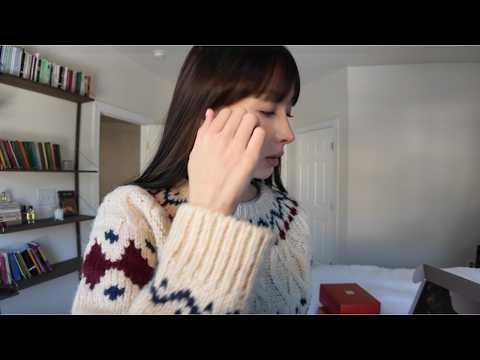 I seem only happy when I'm eating or reading