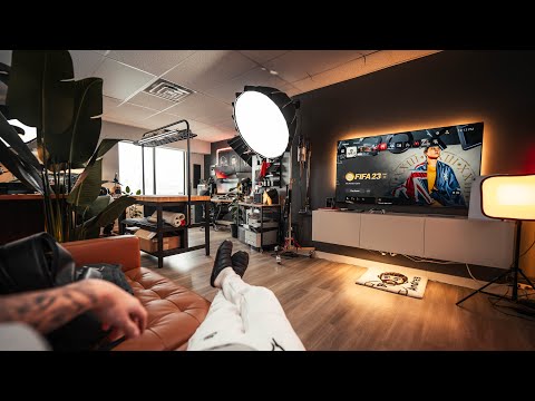 I Built My DREAM Office Space - Workspace Tour!