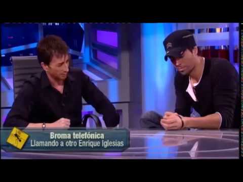 Enrique Iglesias gastando bromas telefónicas