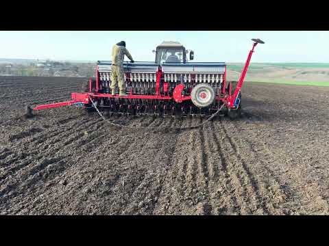 Розпочали сіяти озимий горох 2025