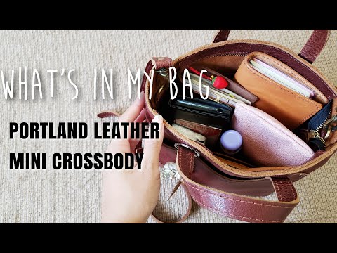 What’s In My Bag 👜 - Portland Leather Goods Handbag & Daily Essentials