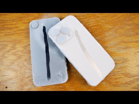 iPhone 16e vs iPhone 16 Pro in Liquid Nitrogen - Which is More Durable?