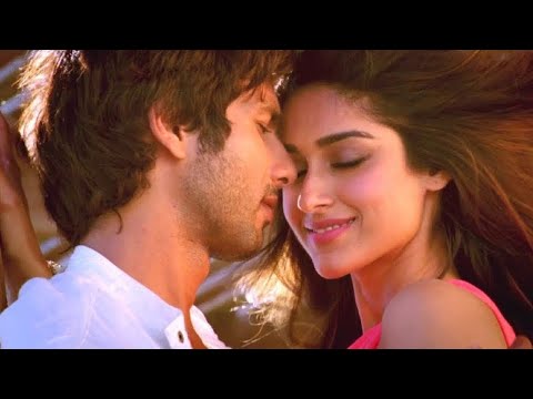 Main Rang Sharbaton Ka - Tu Meethe Ghaat Ka Paani   Arijit Singh   Shahid Kapoor   Ileana D'cruz