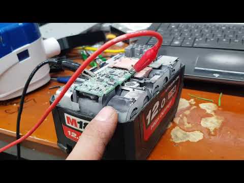 Saving Another Failing Milwaukee m18 12.0 21700 battery from premature Death!!