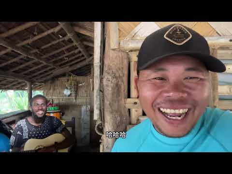 和小伙伴们在班克斯群岛调研海参