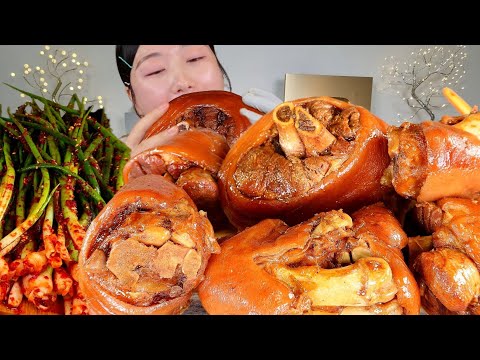 ASMR 쫄깃 탱글한 족발을 직접 만들어봤는데 그냥 녹아요🫢 족발 파김치 리얼먹방 :) pig hocks , Green onion kimchi MUKBANG