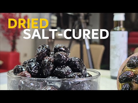 Homemade Salt-Cured Black Olives  |  THE BEST PICKLED OLIVES EVER .