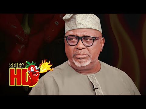 AKIN LEWIS Gets Brutally Honest While Eating Catfish Pepper Soup | Spicy Hot