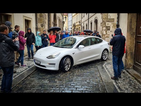 Self-Driving Europe's Hardest Streets on 5-Year-Old Hardware