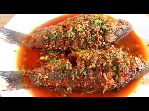 教你正宗的红烧鱼做法，技巧告诉你，鱼肉鲜嫩好吃不油腻，超简单