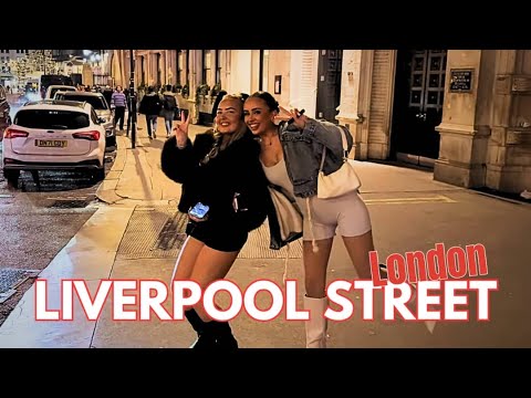 When the lights hit right, Liverpool Street hits different with beautiful ladies too enjoy mate!