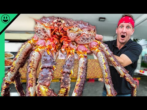 Singapore's RECORD BREAKING Chili Crab!! Massive Seafood of Asia!!