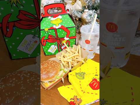 McDonald’s Grinch Meal 🍔 #mcdonalds #grinchmeal #grinch #grinchmas #christmas #bigmac #socks