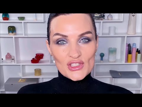 It’s a winter metallic daydream makeup… obviously!