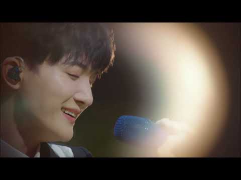 周深惊艳翻唱《月光》，好听到让人沉醉！