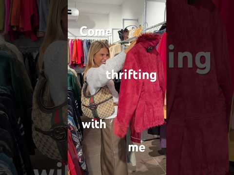 A good day at the thrift 🤌🏼