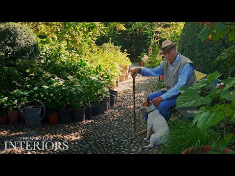 Touring Paolo Pejrone’s Enchanting Italian Gardens | Visitors’ Book