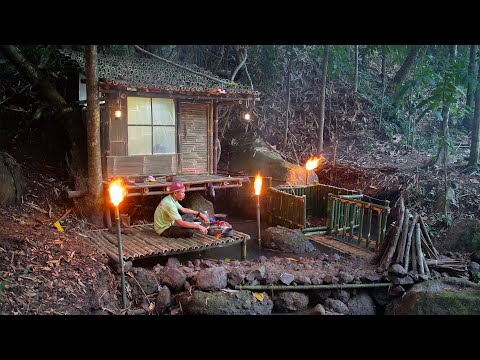 2Hari Camping di Tengah Hutan pinggir sungai - Bangun Shelter & Berburu Ikan,tidur nyaman saat hujan