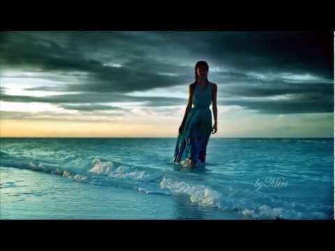 El delfin azul  -  The Blue Dolphin -  Stephen Schlaks