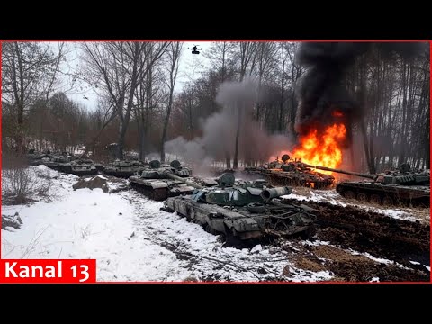 Russian armored vehicles, tanks get stuck in snowy mud in Pokrovsk: drones shatter them one by one