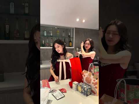 20251217 李昀 x Dora 聖誕交換禮物派對