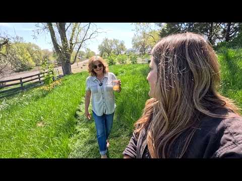 Planting in My Parent’s Garden + Mini Tour! 🌿🥰🙌