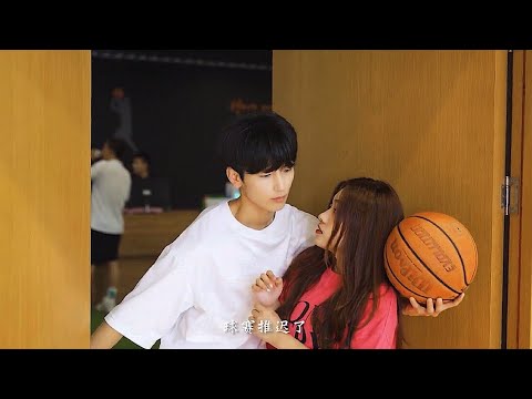 ❤️История любви в старшей школе❤️High School Love Story❤️Part 1