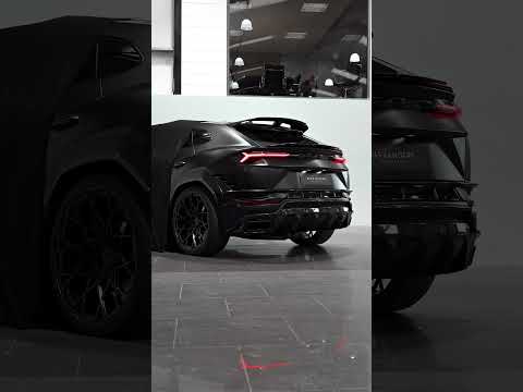 Fasten your everything - The Lamborghini Urus S URBAN