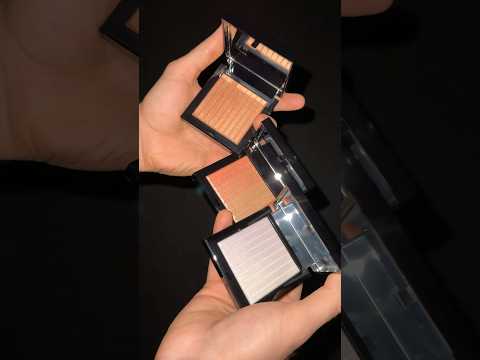 GRADIENT HIGHLIGHTER: AVAILABLE NOW on hindash.com #hindash #hindashcosmetics