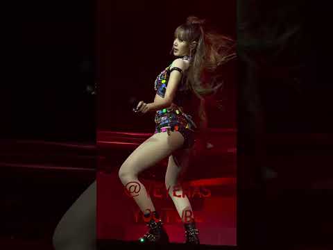 LISA 👑 BLACKPINK COACHELLA WK2 #blackpink #kpop #blink #alterego #lisachella #jenlisa