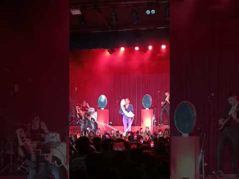 Juliana Gattas - Lejos del fuego.
