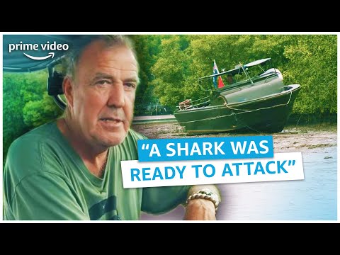 Jeremy Clarkson Crashes to escape a 'Shark' | The Grand Tour | Amazon Prime Video NL