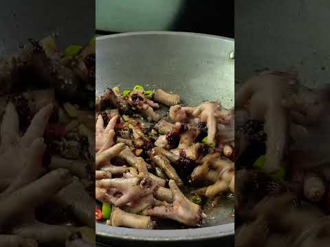 PAA NG MANOK BICOL EXPRESS #bicolexpress #paangmanok #minangskitchen #cooking #shorts