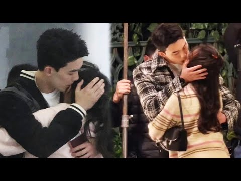 Deleted scene! Ear kisses, passionate kisses!After the filming, Wu Lei was too shy to look at anyone