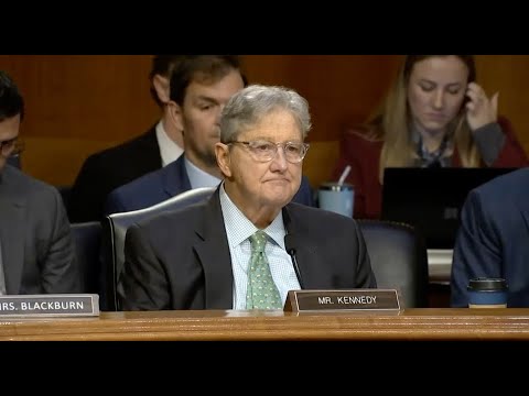 Kennedy questions U.S. District Court Nominees Ganjei, Peterson, Fowlkes in Senate Judiciary Hearing