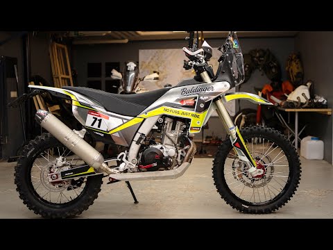 What bike is THIS? How decals transforms a bike.