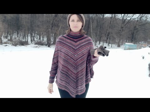 Пончо связано в рамках СП 1+1 "Зимняя сказка"